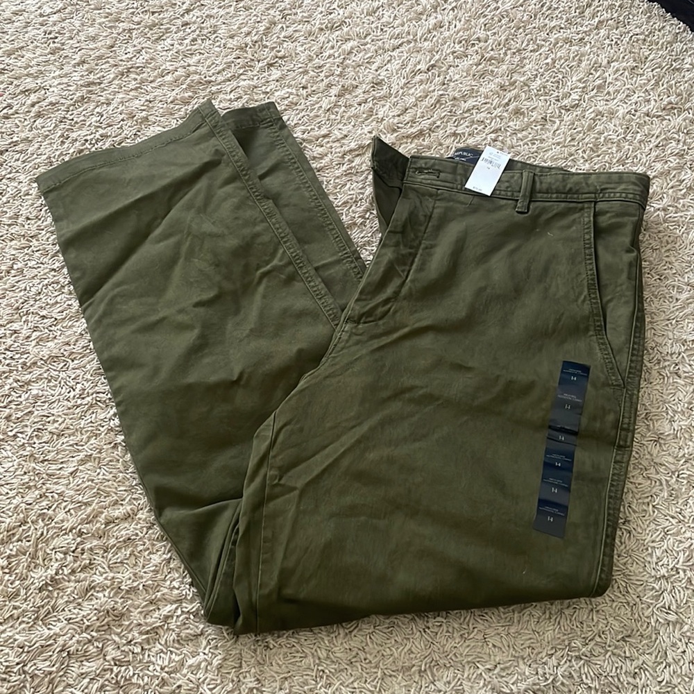 NWT Womens High Rise Authentic Chino pants